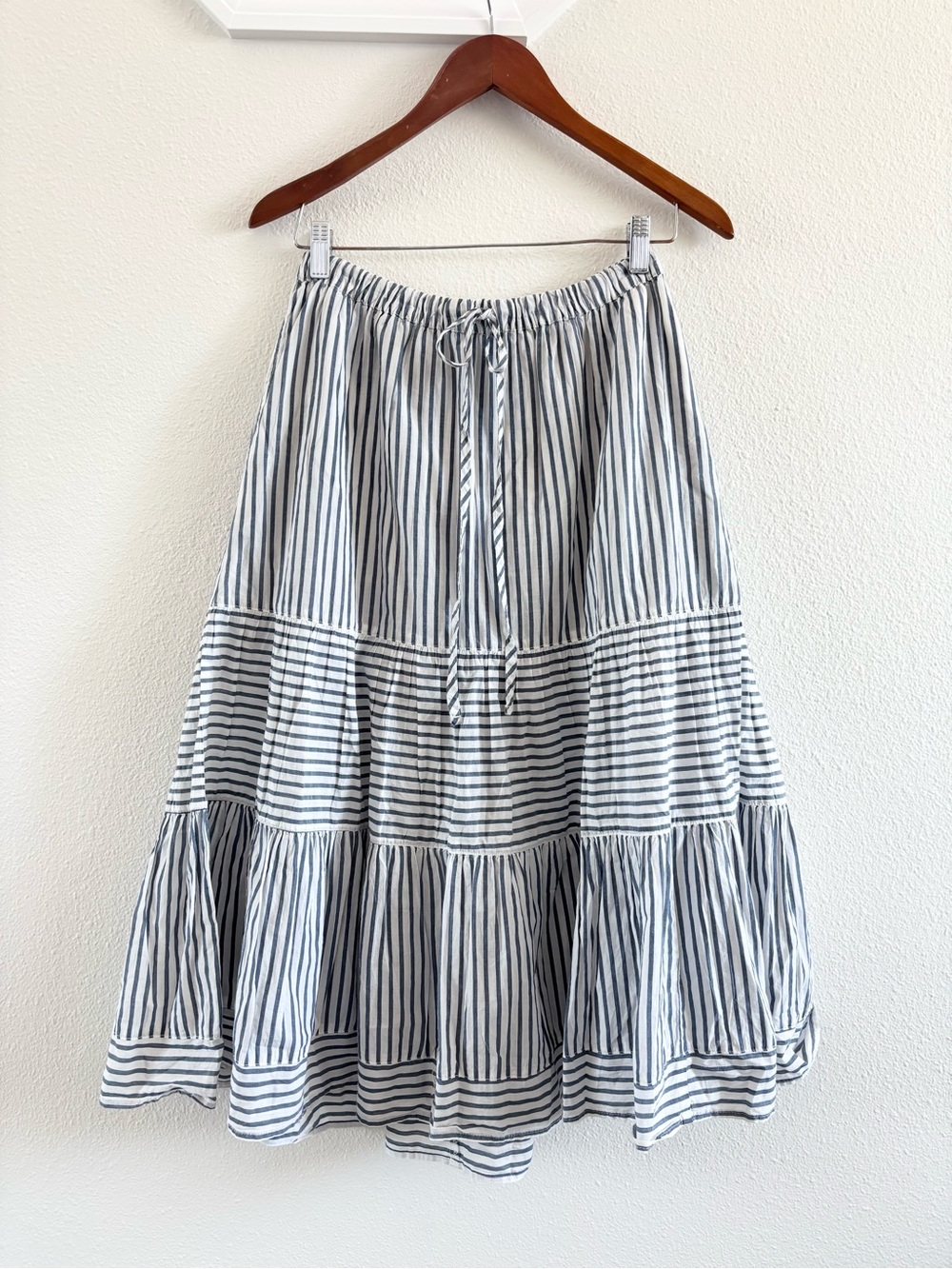 Xirena Malone Skirt Stripe Blue White Size XS Cotton USA Midi A Line